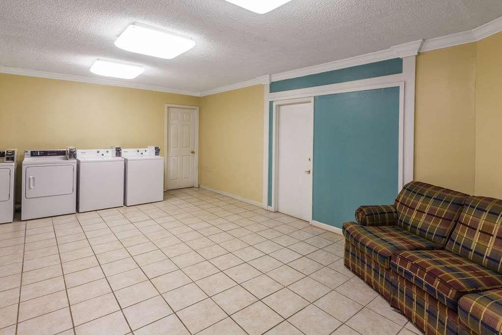 Travelodge By Wyndham Natchitoches Fasiliteter bilde